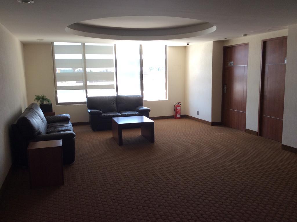 Hotel Soleil Business Class Celaya Buitenkant foto